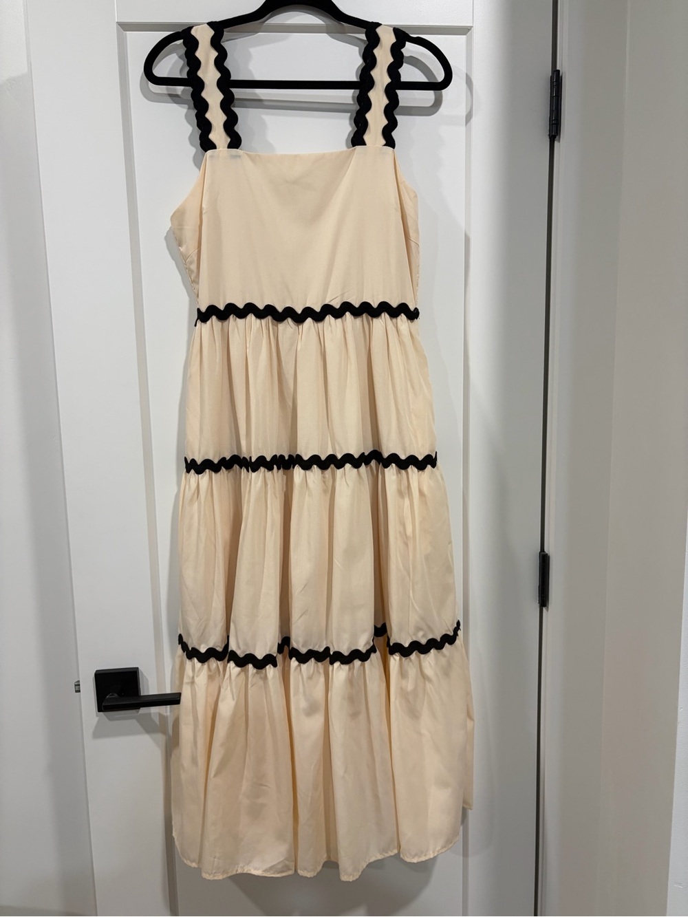 entro Cream Dress with Black Trim